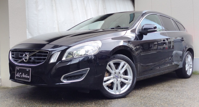 ボルボ　Ｖ６０　Ｔ６　ＡＷＤ　